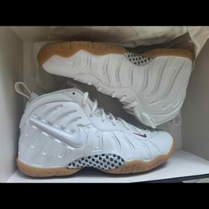 Nike Kids White Sneakers with Gum Sole